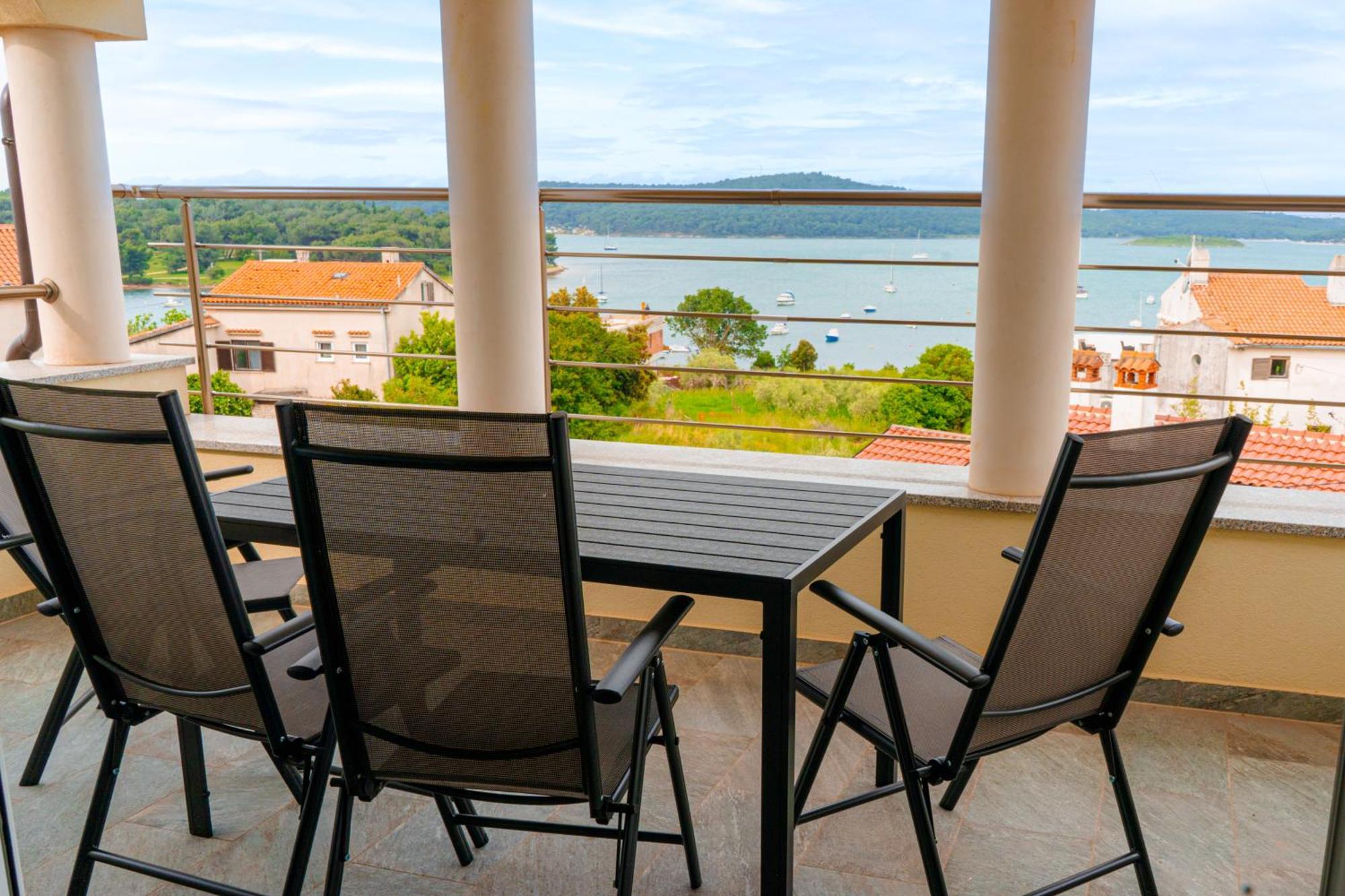 Villa Livi - Luxury Sea View Appartments Медулин Номер фото
